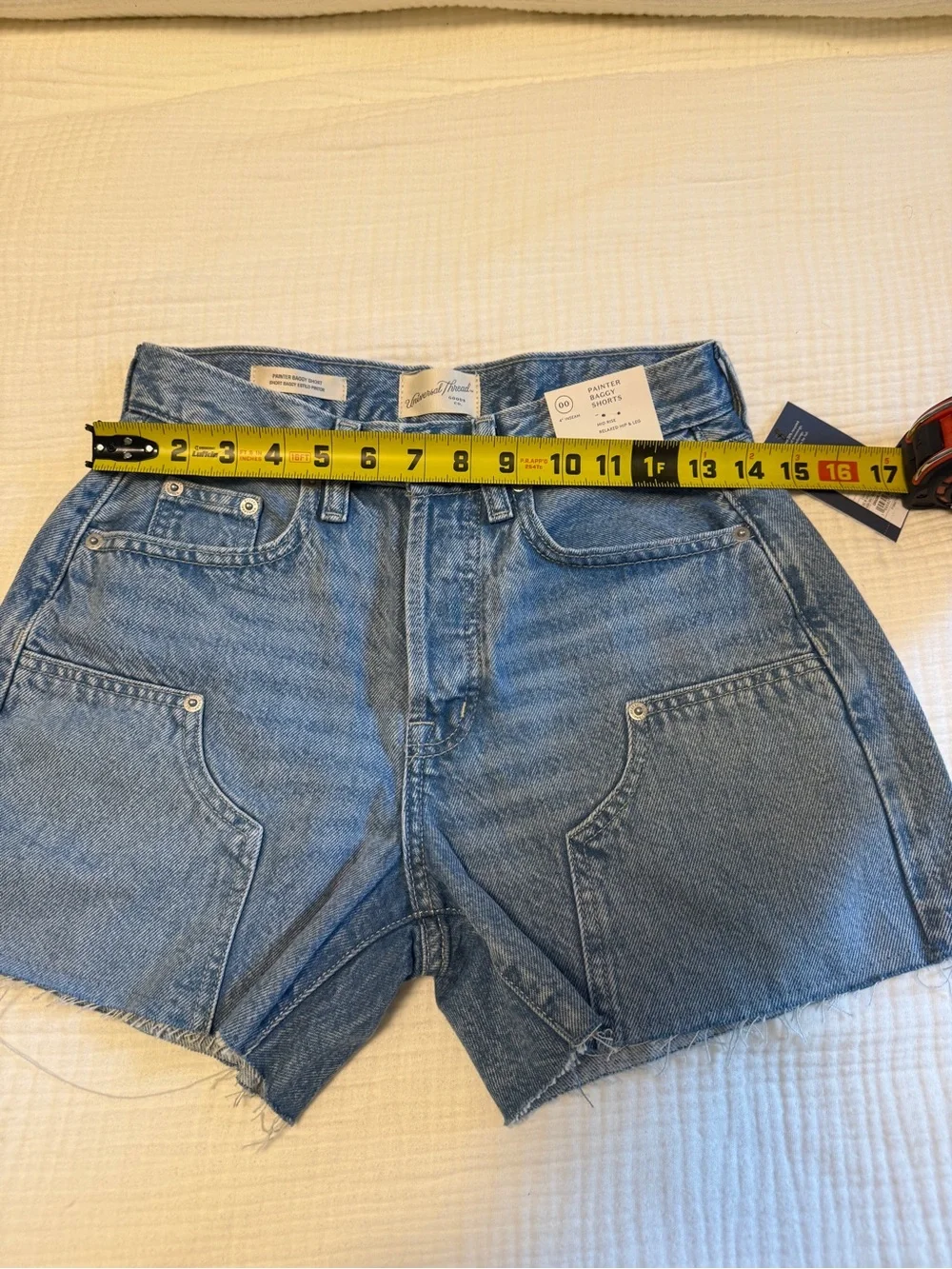 NWT! Universal Thread - 90's Baggy Painter Denim Shorts - 00
